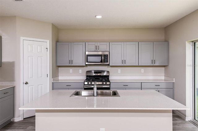 35433 ARBOR RETREAT DRIVE, Dade City, FL 33525