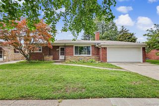 9132 Marion Crescent, Redford, MI 48239
