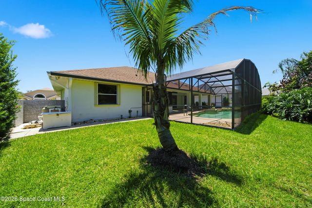 1051 Fieldstone Drive, Melbourne, FL 32940