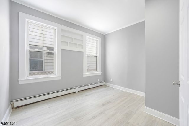 34 Cortland St, Newark City, NJ 07105