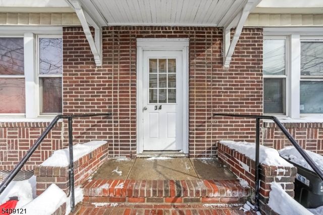 34 Cortland St, Newark City, NJ 07105