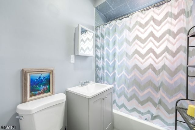 34 Cortland St, Newark City, NJ 07105