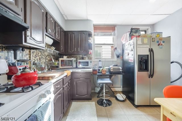 34 Cortland St, Newark City, NJ 07105