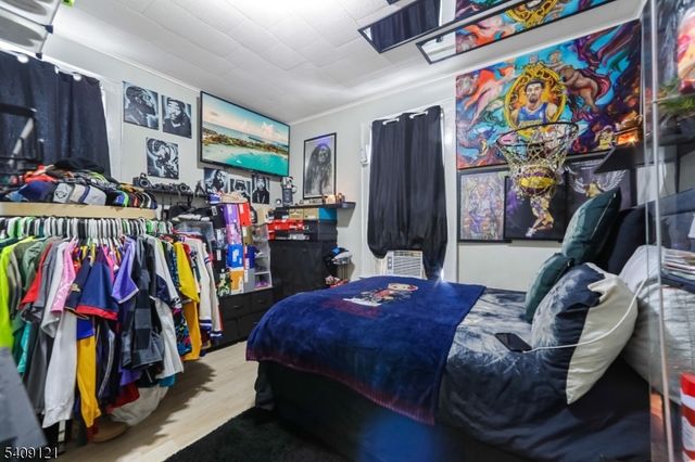 34 Cortland St, Newark City, NJ 07105