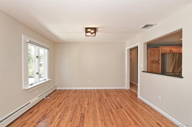 44 Derby Avenue, Greenlawn, NY 11740