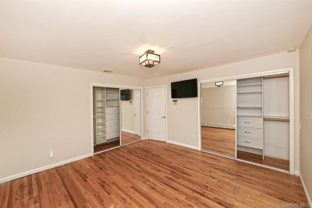 44 Derby Avenue, Greenlawn, NY 11740
