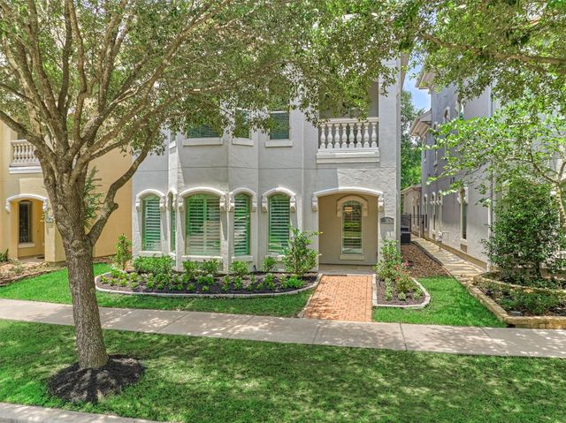 11 Olmstead Row, The Woodlands, TX 77380