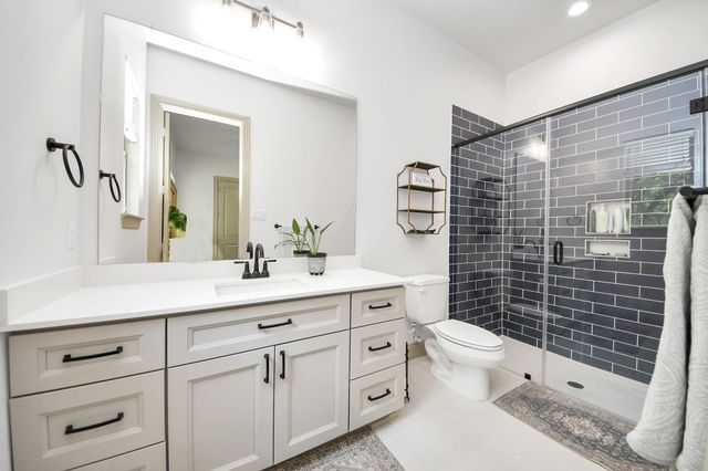 19801 Whispering Creek Trl, Magnolia, TX 77355