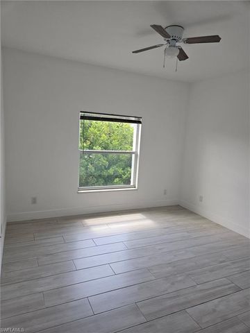 4425 SW Santa Barbara PL, Cape Coral, FL 33914