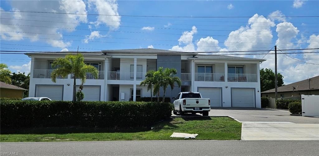 4425 SW Santa Barbara PL, Cape Coral, FL 33914