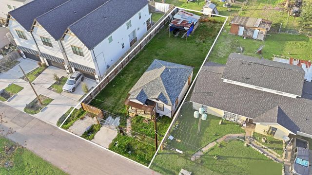 505 E 39th Street, Houston, TX 77022