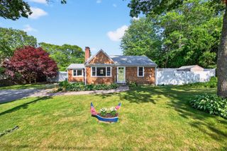 24 Tabor Road, Forestdale, MA 02644