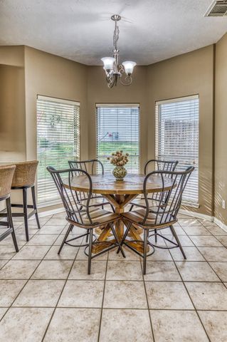 2706 Victory Lane, Brenham, TX 77833
