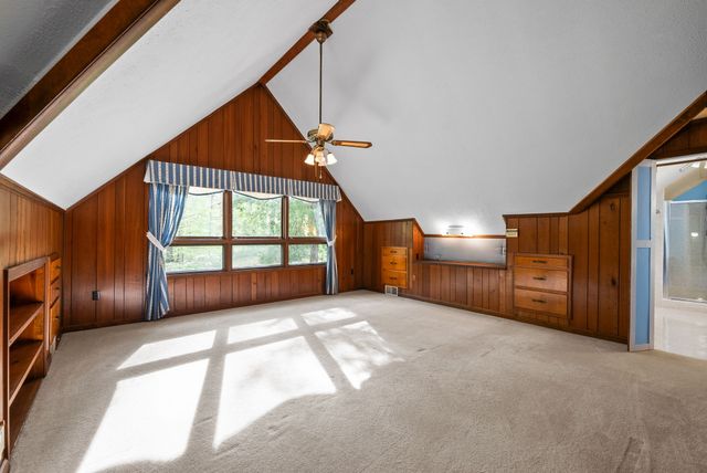 1331 Hutcheson Ln, Clarksville, TN 37040