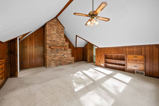 1331 Hutcheson Ln, Clarksville, TN 37040