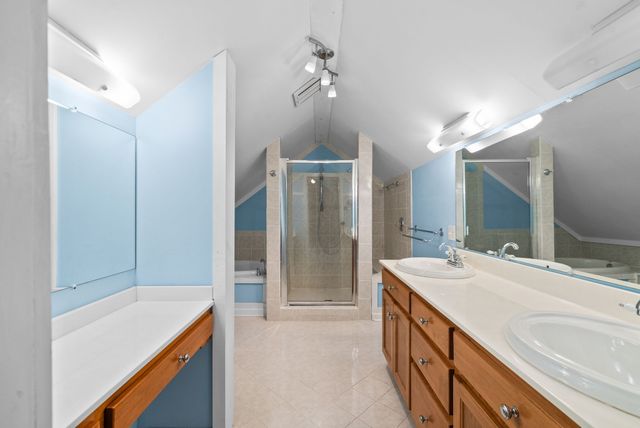 1331 Hutcheson Ln, Clarksville, TN 37040
