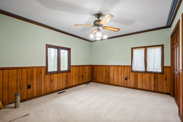 1331 Hutcheson Ln, Clarksville, TN 37040