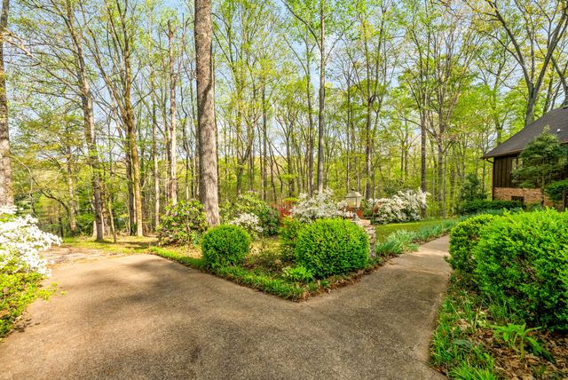 1331 Hutcheson Ln, Clarksville, TN 37040