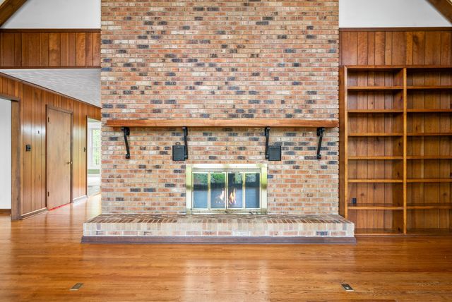 1331 Hutcheson Ln, Clarksville, TN 37040