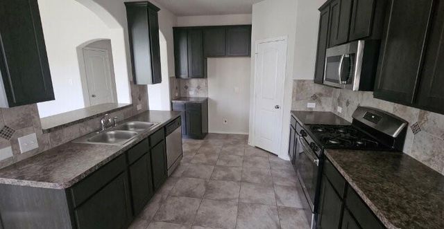 335 American Black Bear Drive, Crosby, TX 77532