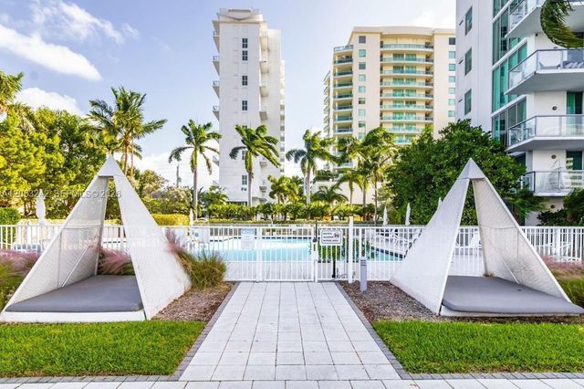 7928 East Dr 1604 + DEN, North Bay Village, FL 33141