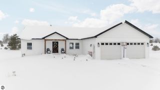 364 Godsway, Traverse City, MI 49696