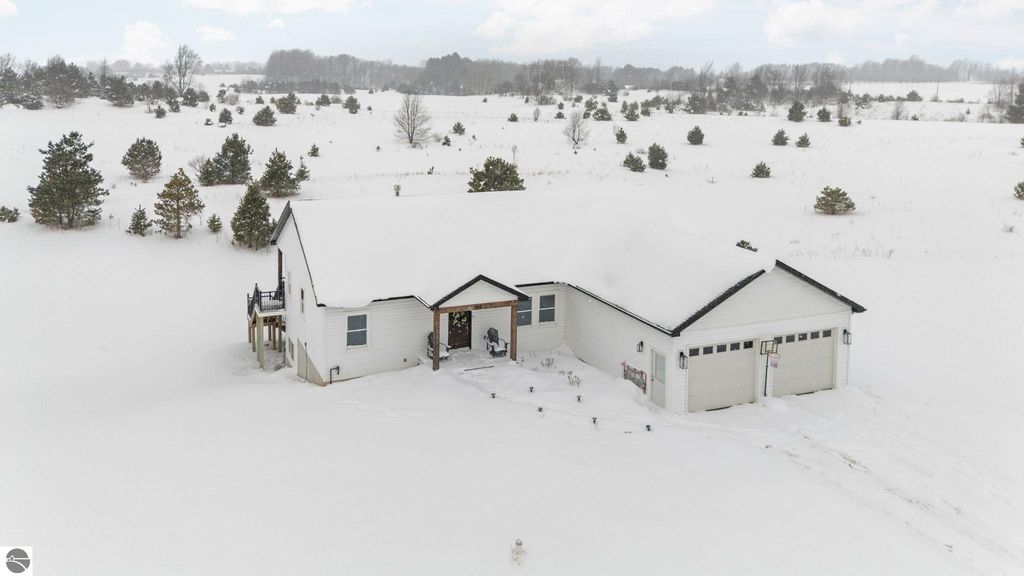 Image 35 of property listing at 364 Godsway, Traverse City, MI 49696