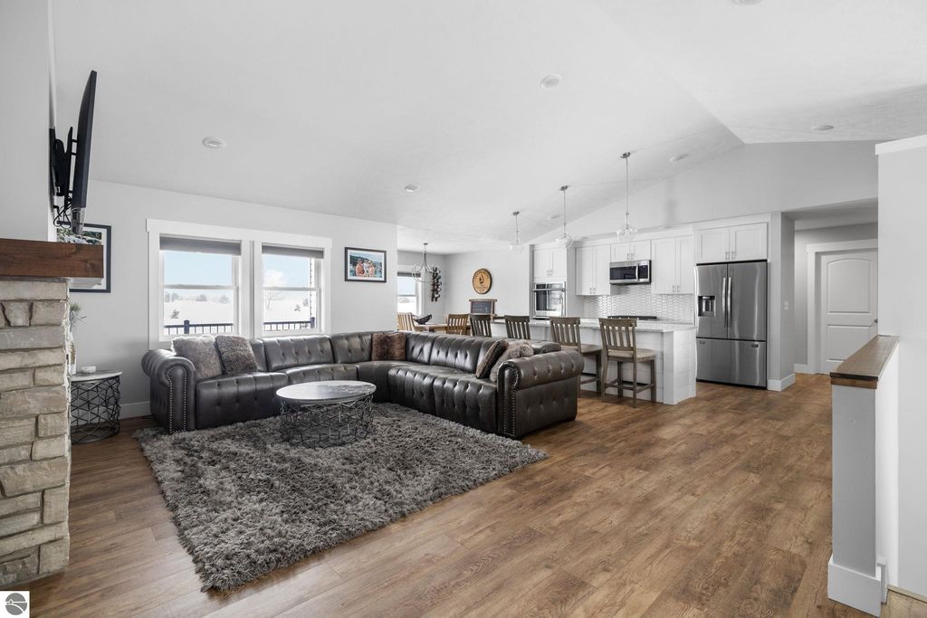 Image 5 of property listing at 364 Godsway, Traverse City, MI 49696