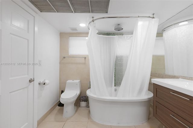 1024 Ocean Drive A402, Miami Beach, FL 33139