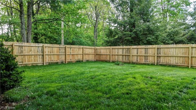 1036 Briarview Avenue NW, North Canton, OH 44720