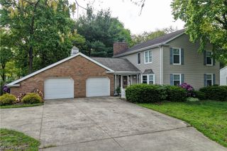 1036 Briarview Avenue NW, North Canton, OH 44720