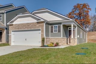 7724 Stapleton Chase Dr, Antioch, TN 37013