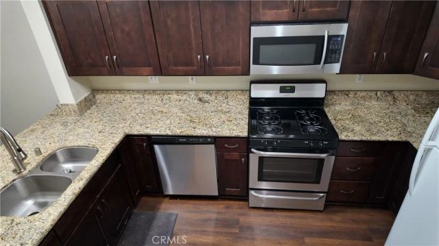 17859 Graystone 102, Chino Hills, CA 91709