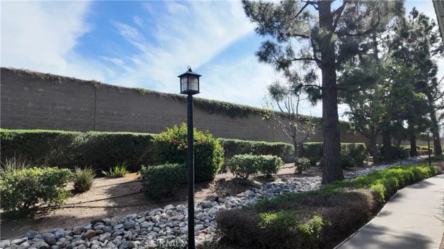 17859 Graystone 102, Chino Hills, CA 91709