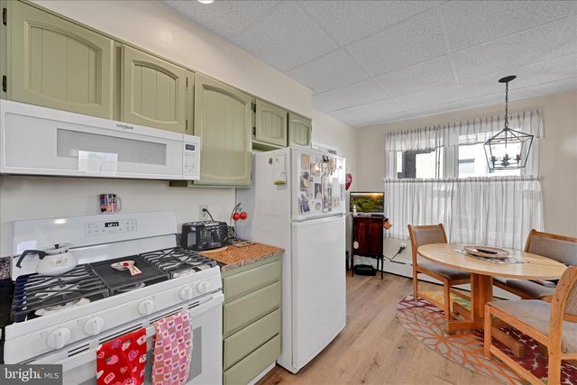 7425 ROGERS AVE, Upper Darby, PA 19082