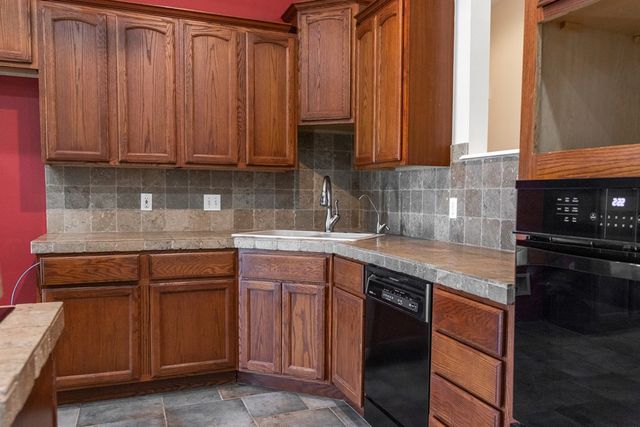 2016 Beaty Circle, San Angelo, TX 76904