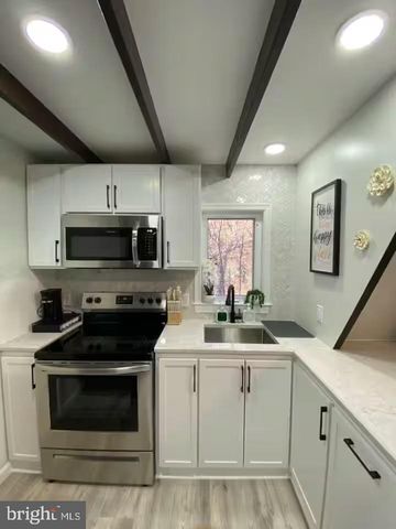 1144 KREJCI BLVD., Mount Jackson, VA 22842