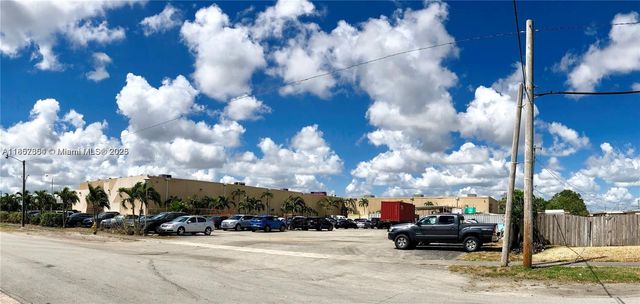 4401 NW 167 St, Miami Gardens, FL 33055