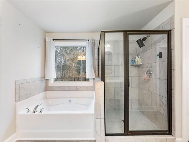 1605 Jasper Drive, Winder, GA 30680