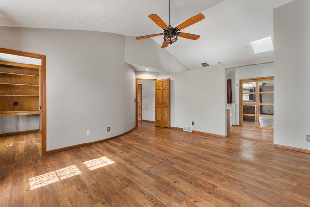 4490 Hamilton Drive, Bettendorf, IA 52722