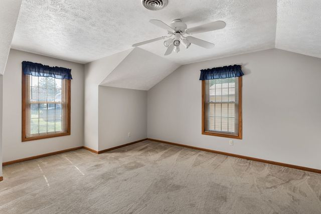 4490 Hamilton Drive, Bettendorf, IA 52722