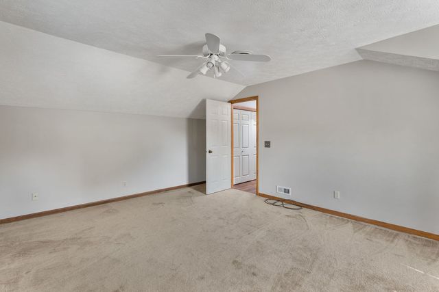4490 Hamilton Drive, Bettendorf, IA 52722