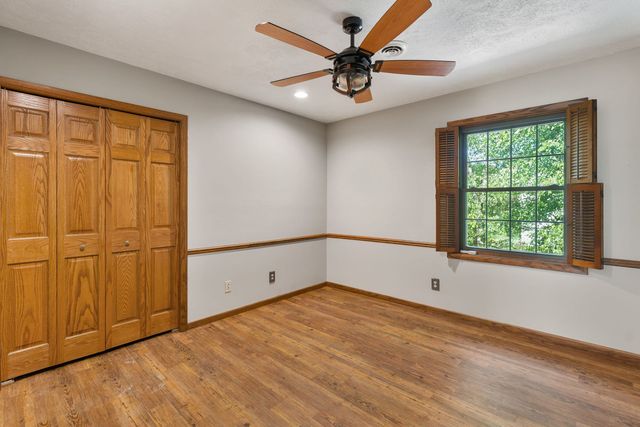 4490 Hamilton Drive, Bettendorf, IA 52722