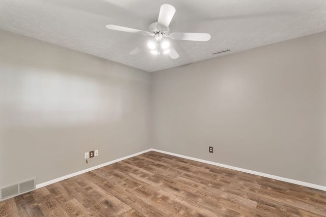 4490 Hamilton Drive, Bettendorf, IA 52722