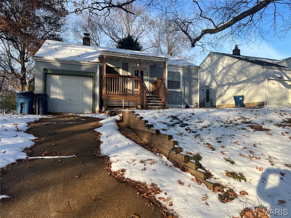 8815 Kendale Drive, Bel Ridge, MO 63121