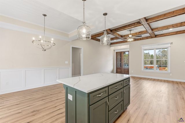216 Golden Chestnut Bend, Bonaire, GA 31005