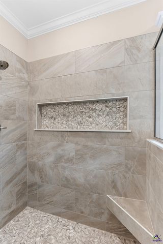 216 Golden Chestnut Bend, Bonaire, GA 31005