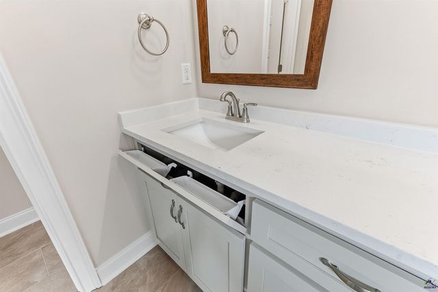 216 Golden Chestnut Bend, Bonaire, GA 31005