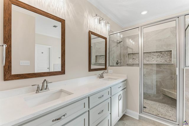 216 Golden Chestnut Bend, Bonaire, GA 31005