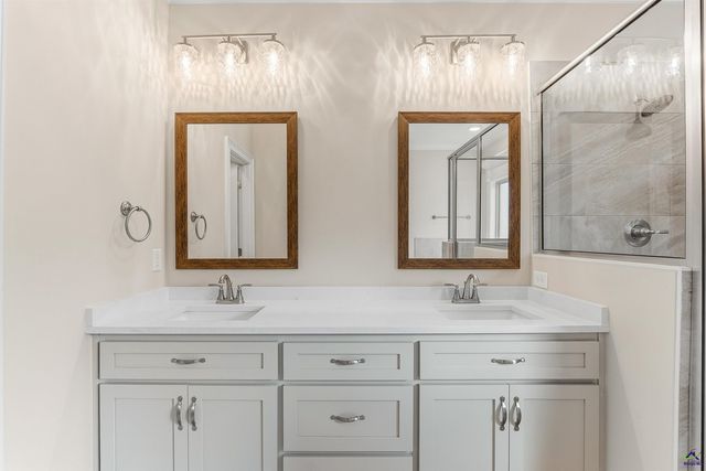 216 Golden Chestnut Bend, Bonaire, GA 31005